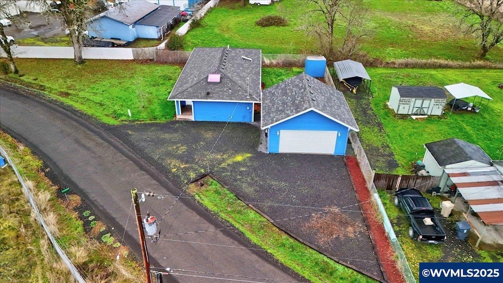 75 Sturtevant Rd, Lebanon, OR 97355 - photo 1