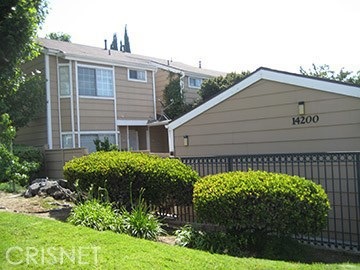 14200 Polk St unit 33, Sylmar, CA 91342 - photo 1