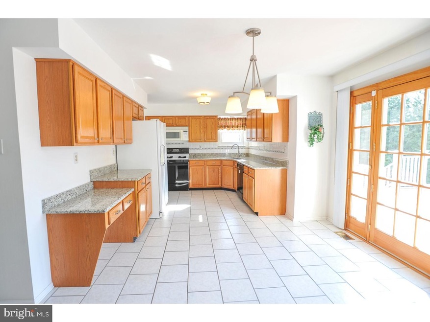 718 Ford Ave, Langhorne, PA 19047 - photo 1