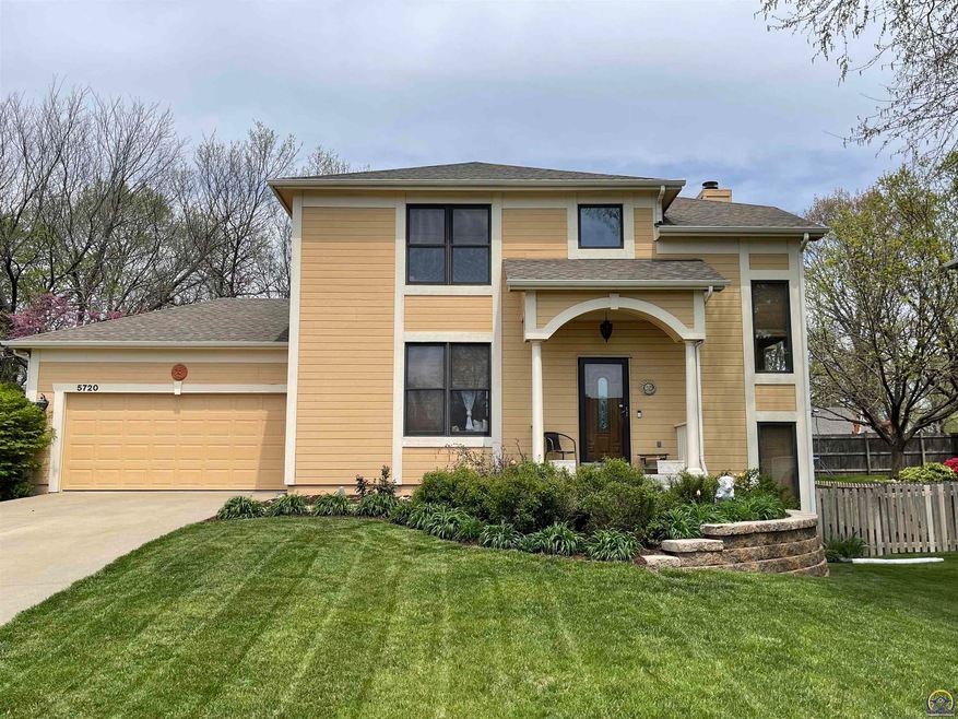 5720 SW 33rd Ct, Topeka, KS 66614 - photo 1