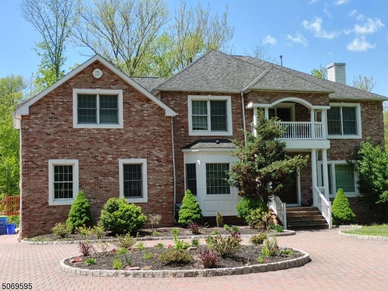 61 Broadway Rd, Warren, NJ 07059 - photo 1
