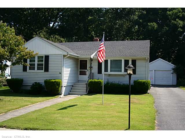 40 Karen Ave, Stratford, CT 06614 - photo 1