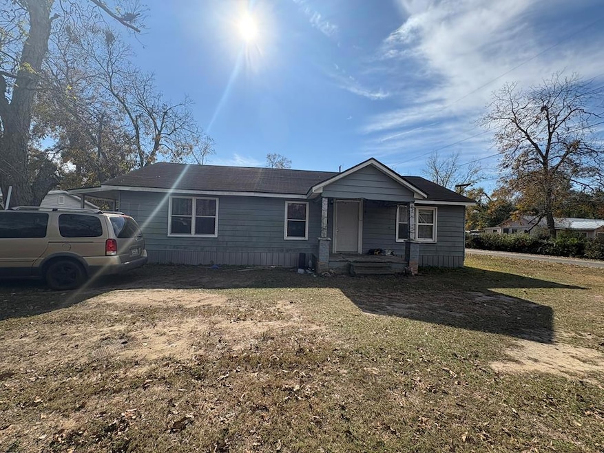 15,23,29 29th Ave NW, Moultrie, GA 31768 - photo 1