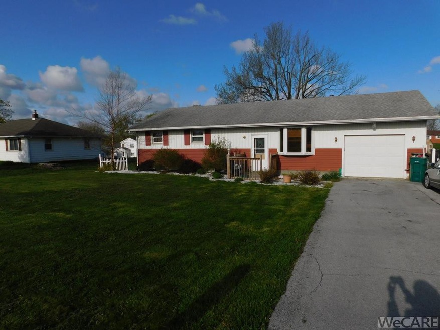 1109 Roush Rd, Lima, OH 45801 - photo 1