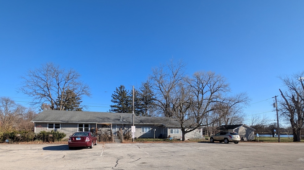 1824 Cobb Blvd, Kankakee, IL 60901 - photo 1