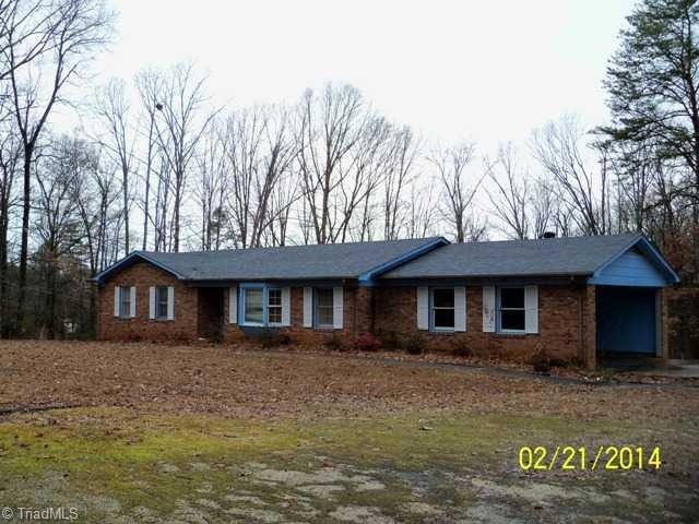 Exterior Front. Ranch with Full Unfinished Basement