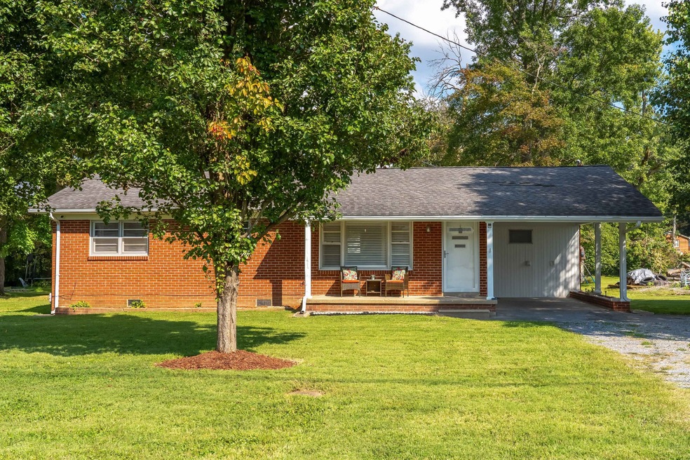 112 Robin Dr, Portland, TN 37148 - photo 1