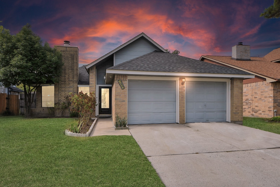 13943 Cantwell Dr, Houston, TX 77014 - photo 1