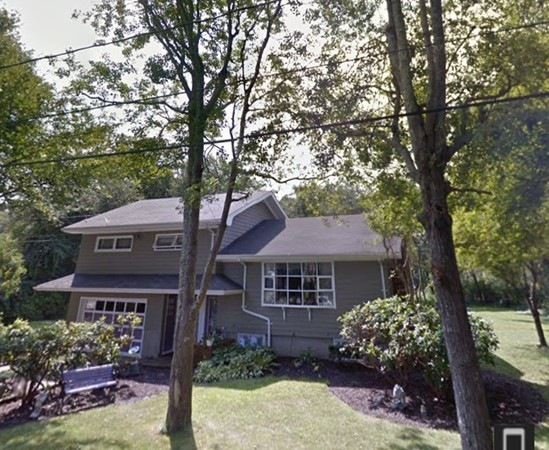 82 Merrimac St, South Dartmouth, MA 02748 - photo 1