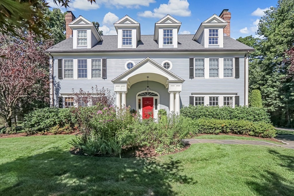 72 Stonecrest Dr, Needham, MA 02492 - photo 1