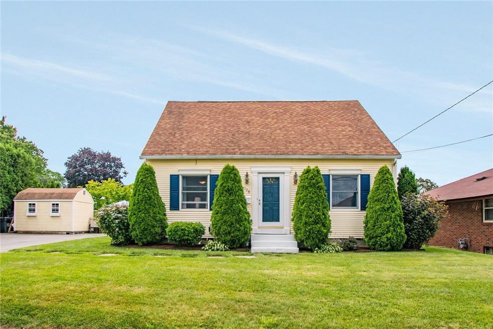 108 Uxbridge St, Cranston, RI 02920 - photo 1