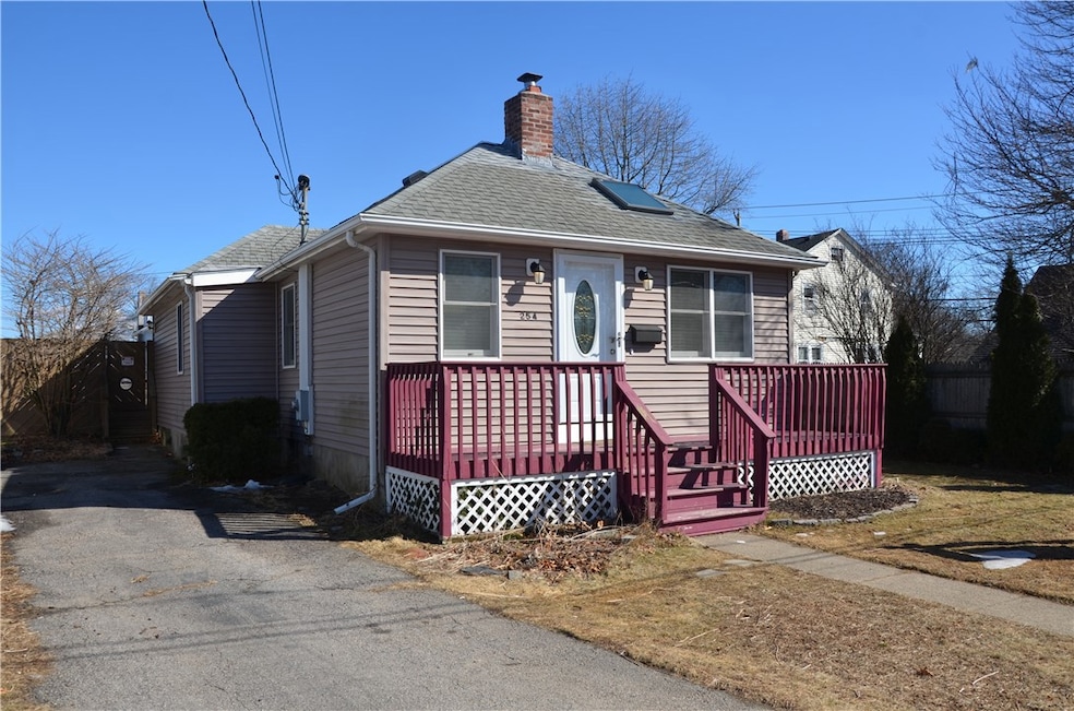 Welcome to 254 Byron Blvd!
