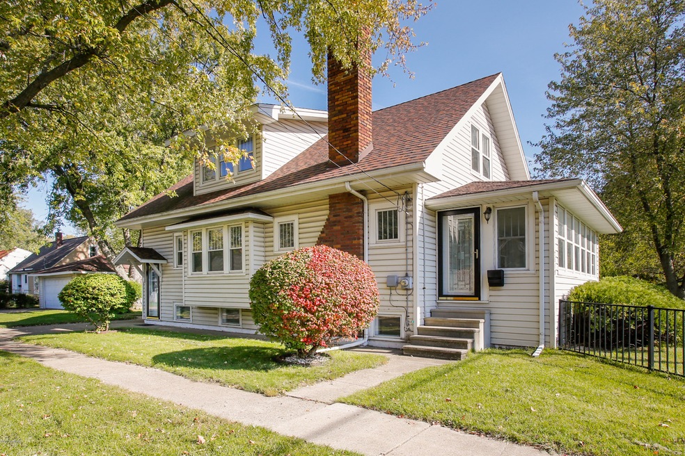 2519 main st-101