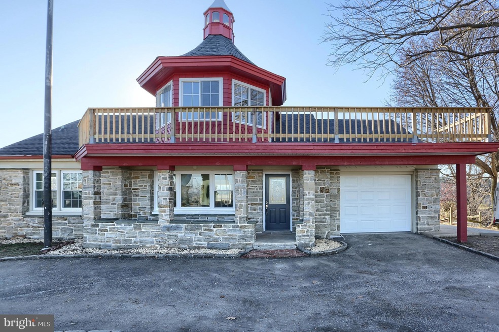 562 Georgetown Rd, Ronks, PA 17572 - photo 1