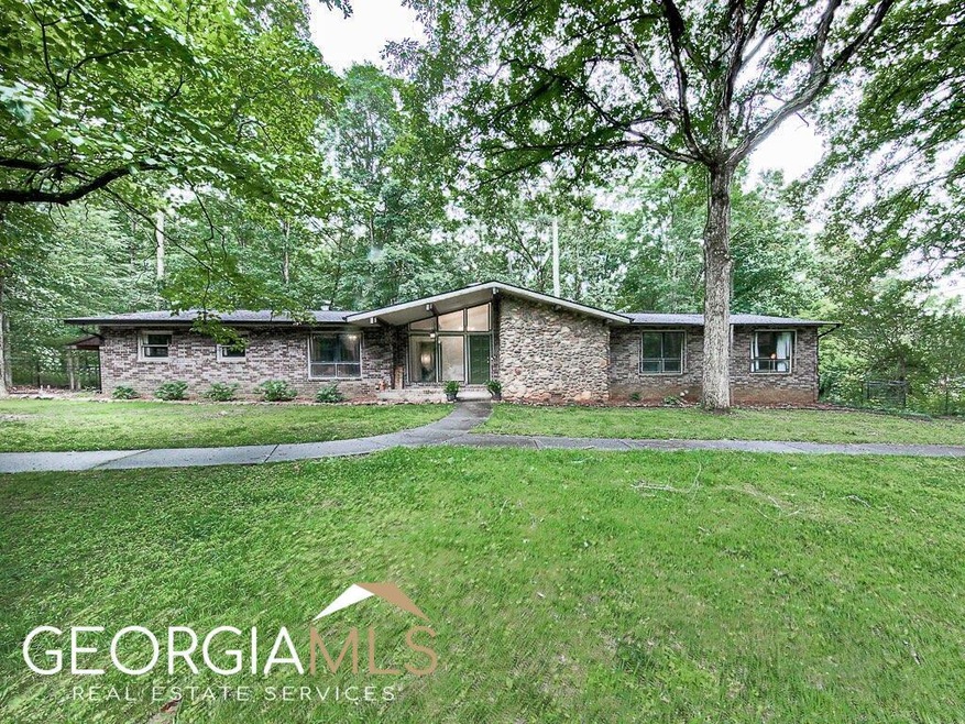 1351 Clearview Dr NW, Acworth, GA 30102 - photo 1