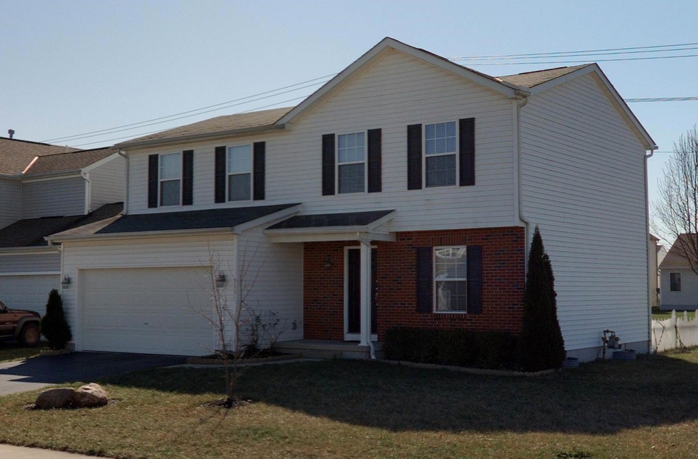 3331 Crossing Hill