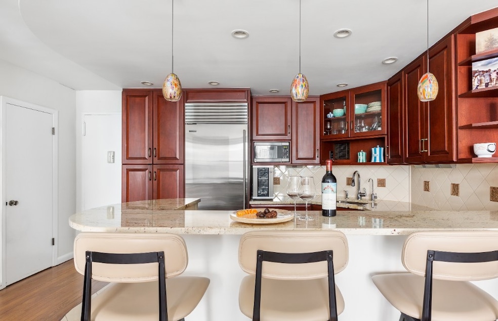 Sold $825,000 • Co-Listing Agent