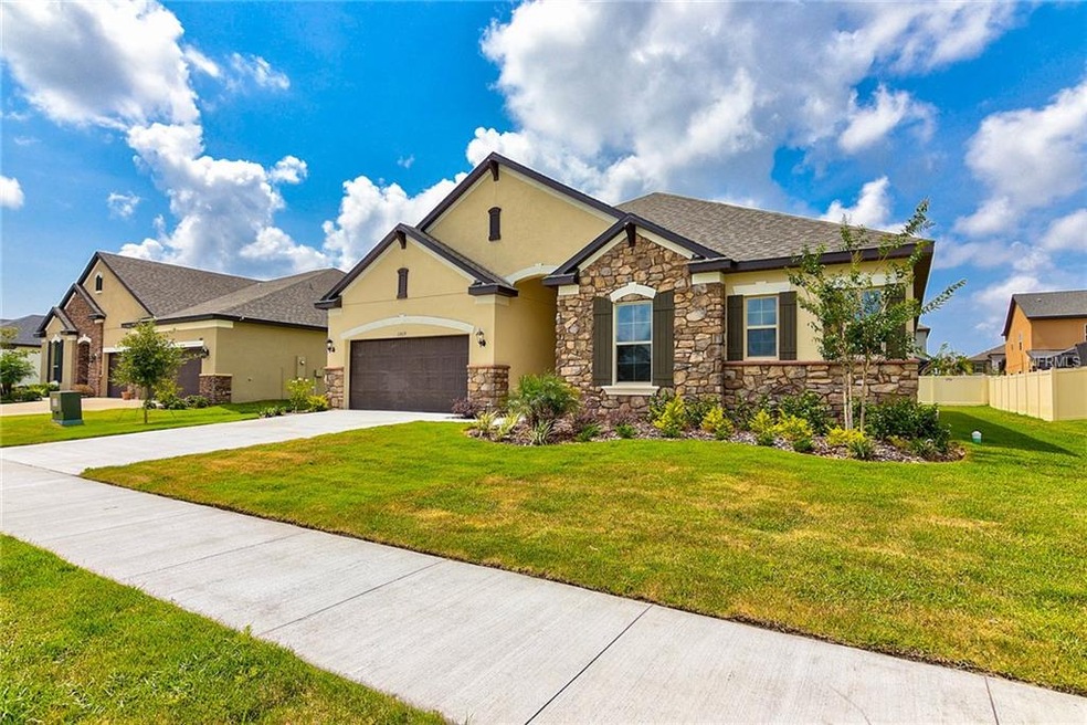 The beautiful stonework gives your home great curb