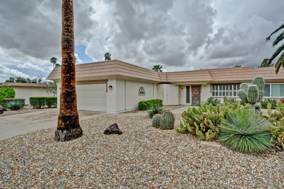 17460 N 106th Ave, Sun City, AZ 85373 - photo 1