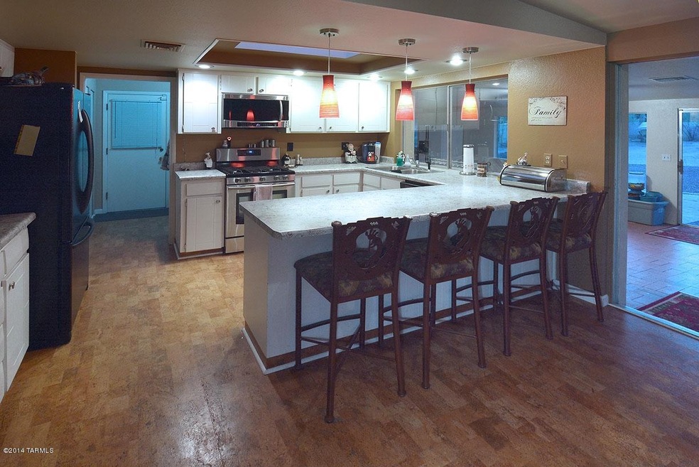Primary-Kitchen