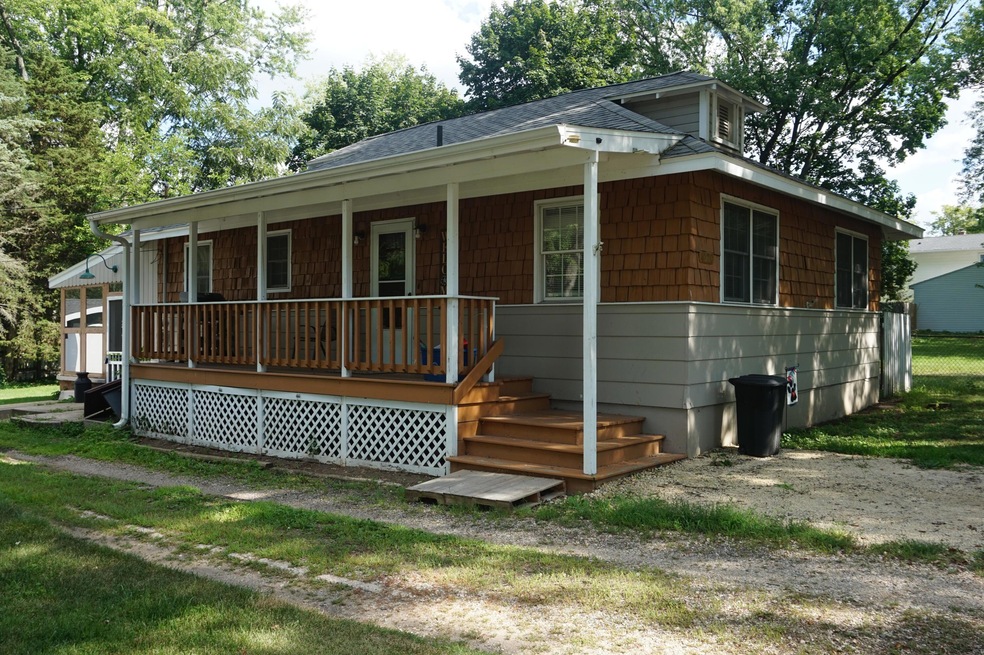 4220 Pleasant