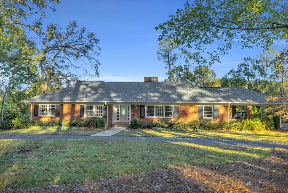 Under Contract $495,000 • Co-Listing Agent