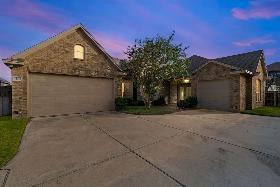 6 Reserve Blvd, Corpus Christi, TX 78414 - photo 1