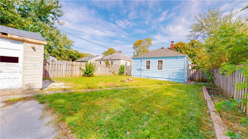 1946 N Linwood Ave, Indianapolis, IN 46218 - photo 1