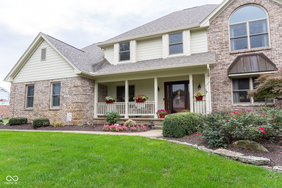 5407 W Granite Ct, New Palestine, IN 46163 - photo 1