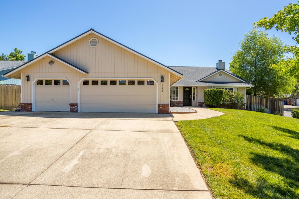 1675 Hominy Way, Redding, CA 96003 - photo 1