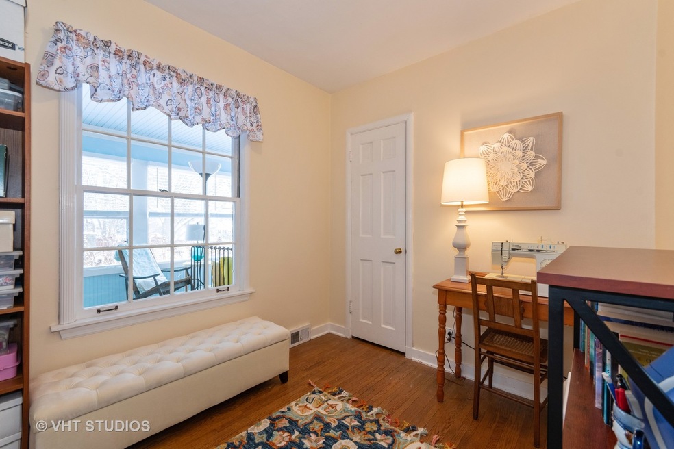 932 Brook St, Elgin, IL 60120 - photo 1