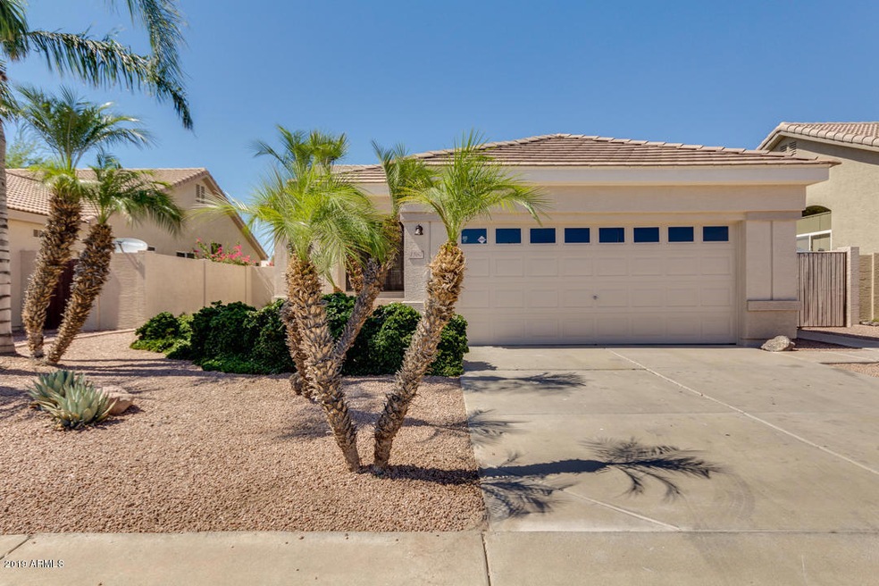 1562 E Megan St, Chandler, AZ 85225 - photo 1