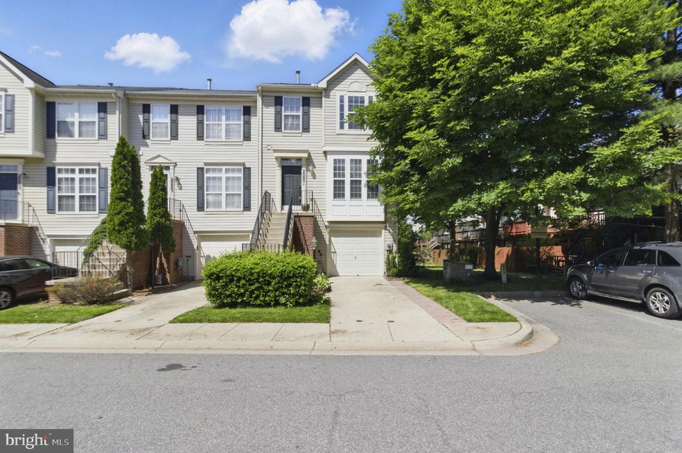 20801 Shamrock Glen Cir, Germantown, MD 20874 - photo 1