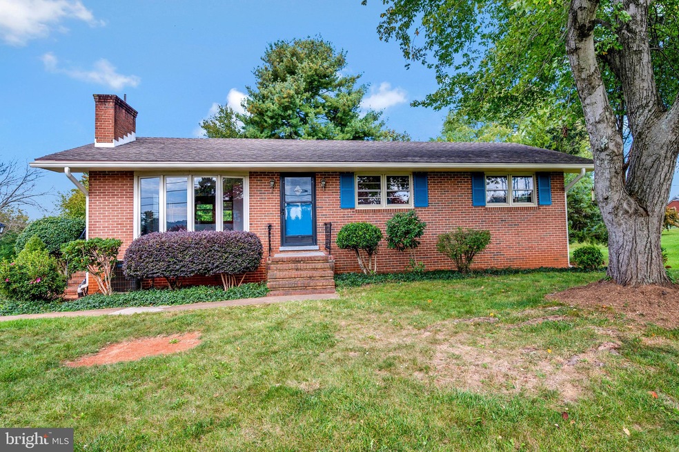 510 Azalea St, Culpeper, VA 22701 - photo 1