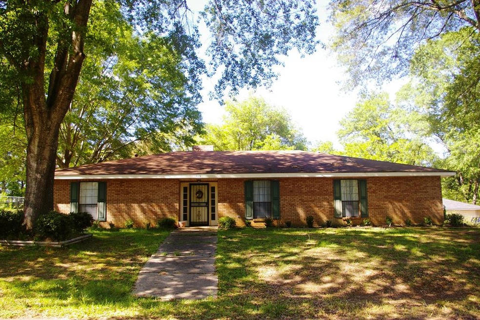 1512 Stokes Ave, McComb, MS 39648 - photo 1