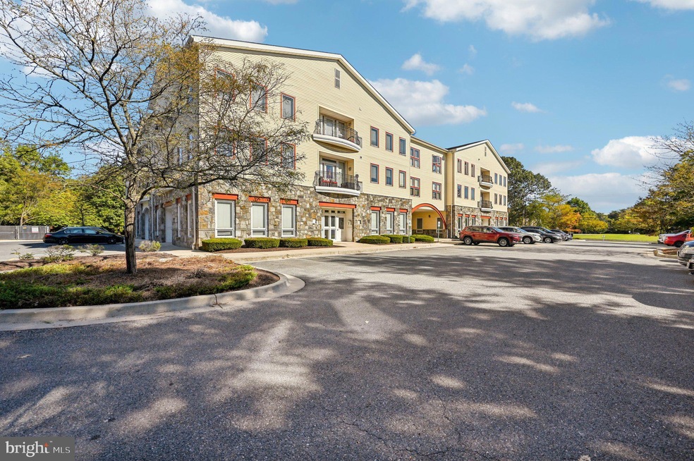 400 Renfro Dr unit 307, Glen Burnie, MD 21060 - photo 1