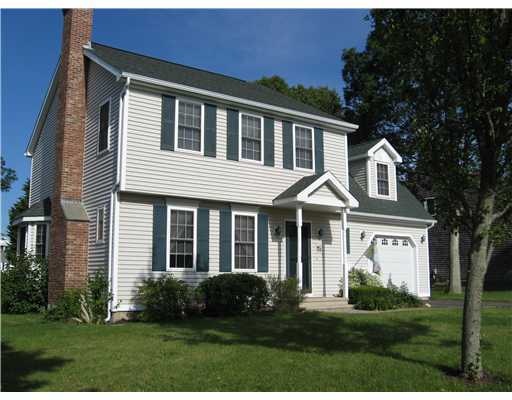 15 Juniper Ave, Westerly, RI 02891 - photo 1