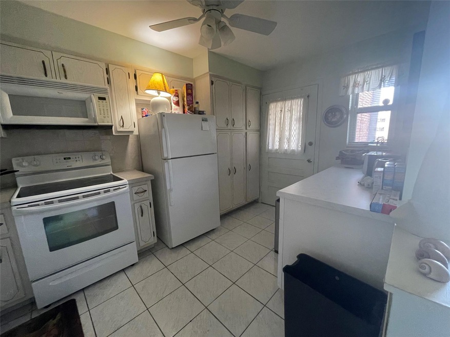 2801 NW 47th Terrace Unit 201A Lauderdale Lakes FL 33313 MLS# F10403764 2801 NW 47th Terrace Unit 201A Lauderdale Lakes FL 33313 MLS# F10403764