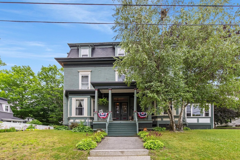 234 Rockland St unit 1, Portsmouth, NH 03801 - photo 1