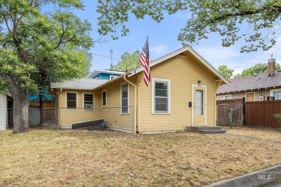 Sold • Co-Listing Agent