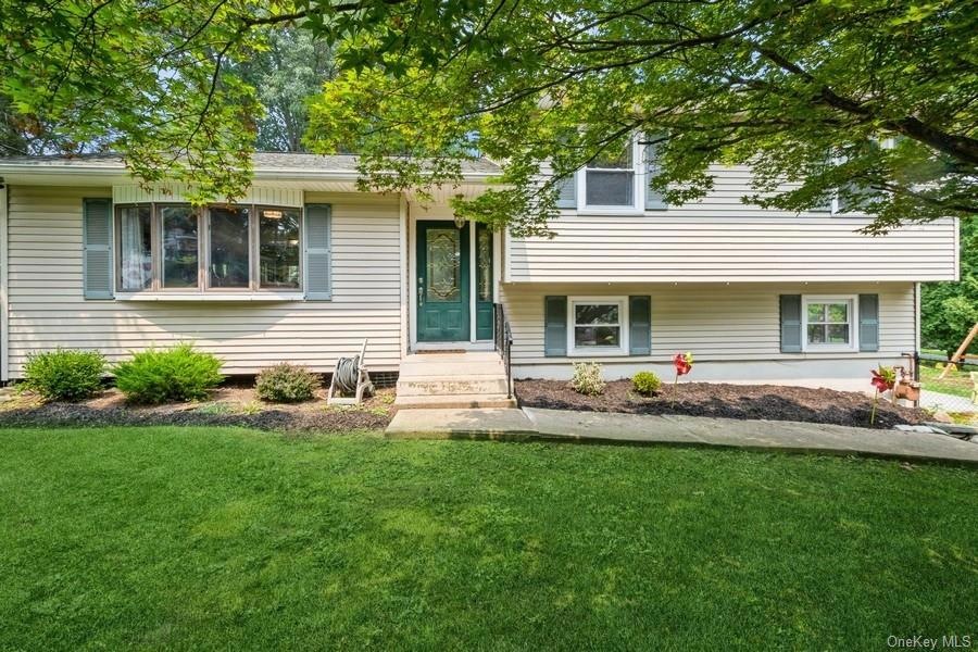 27 Chestnut St, Stony Point, NY 10980 - photo 1