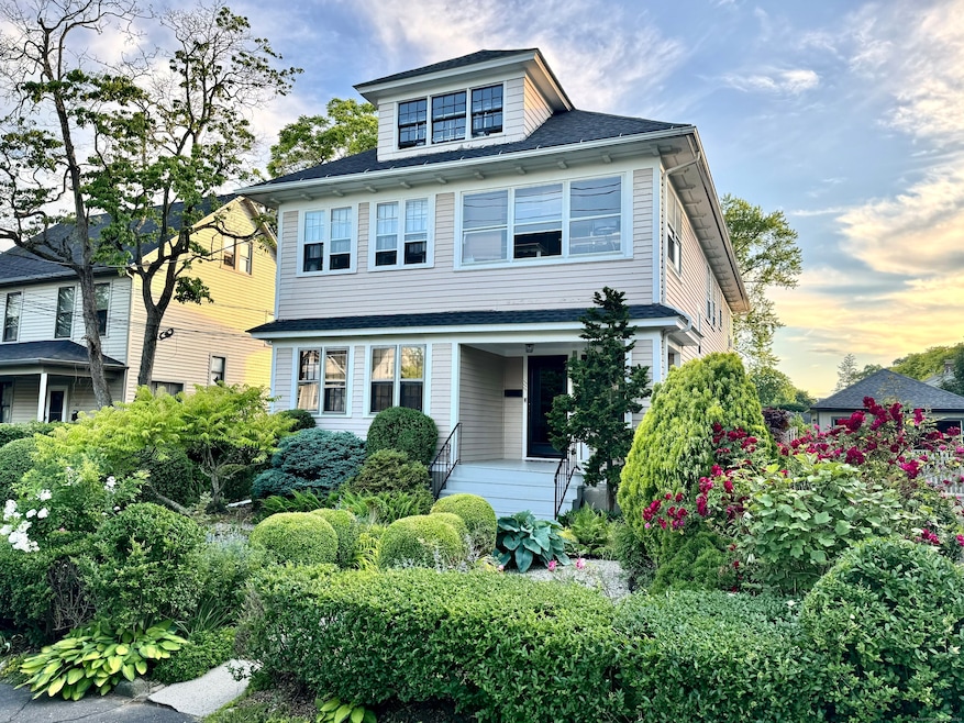 113 Ellsworth St, Bridgeport, CT 06605 - photo 1