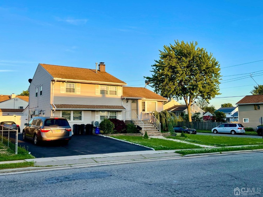 Sold $499,000 • Co-Listing Agent