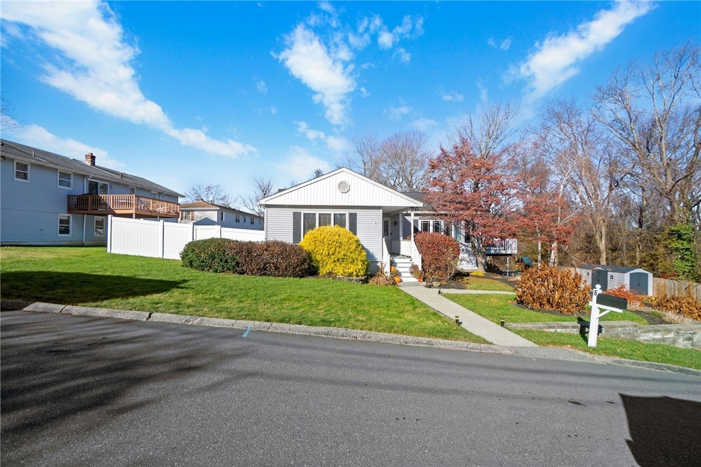 6 Hillcrest Ave, Johnston, RI 02919 - photo 1