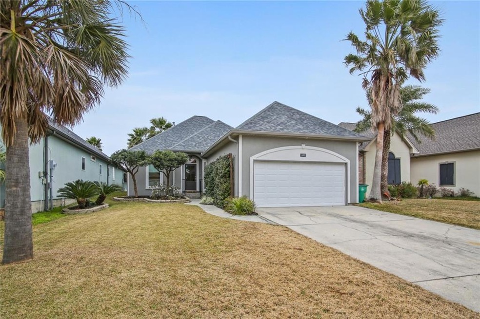1463 Royal Palm Dr, Slidell, LA 70458 - photo 1