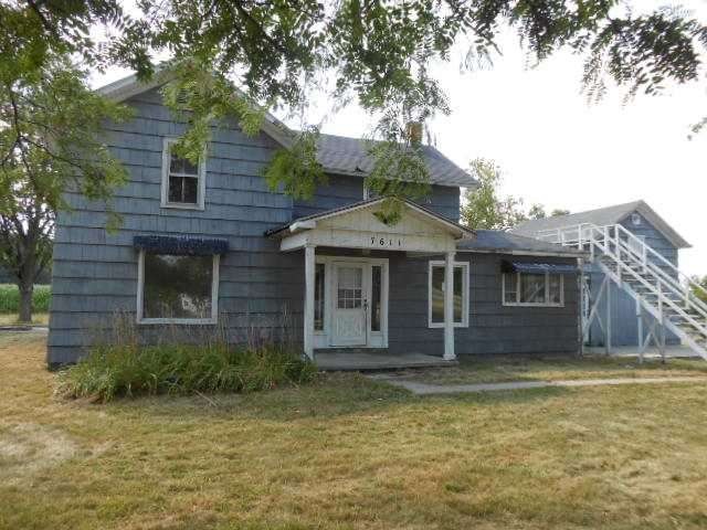 7611 S Dixie Hwy, Cygnet, OH 43413 - photo 1