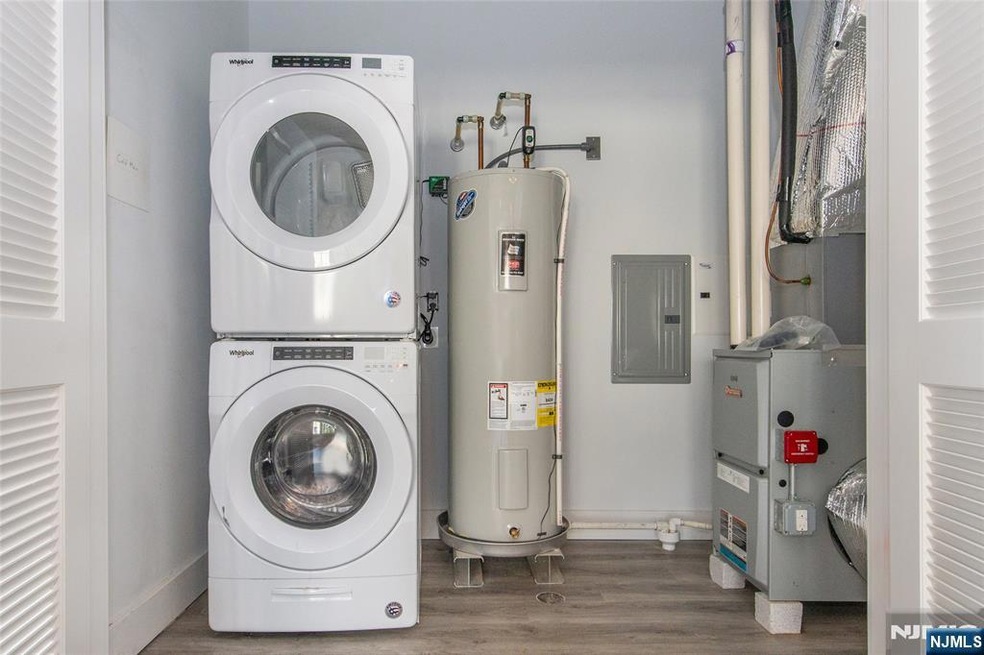 78 Barbour St unit 7, Haledon, NJ 07508 - photo 1