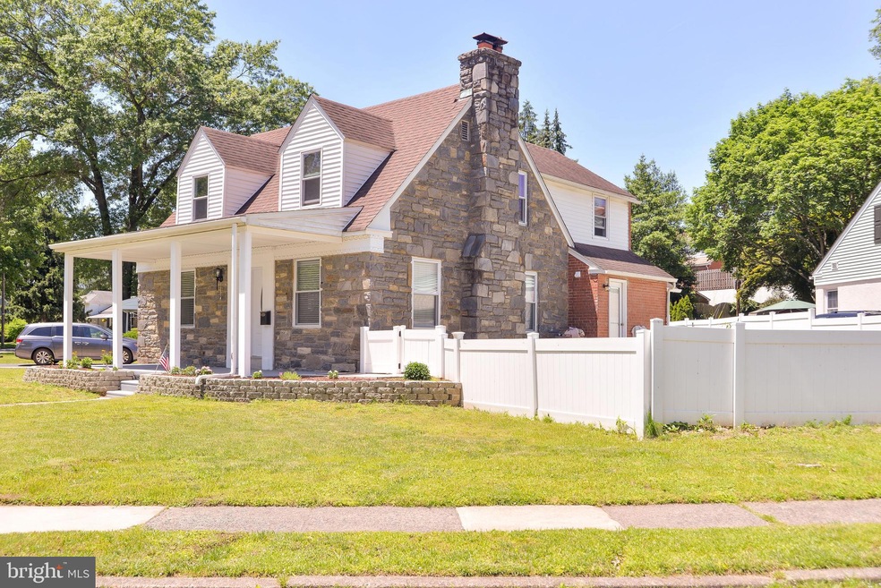 202 Fairhill Rd, Morton, PA 19070 - photo 1