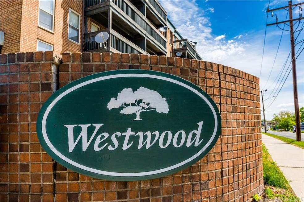 100 Kane St unit C6, West Hartford, CT 06119 - photo 1