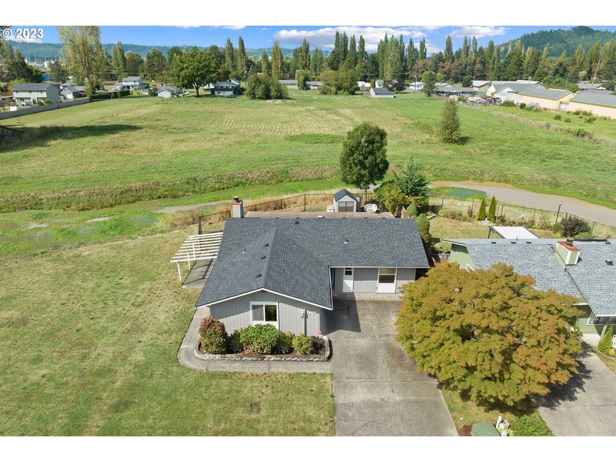 1407 32nd Ave, Longview, WA 98632 - photo 1